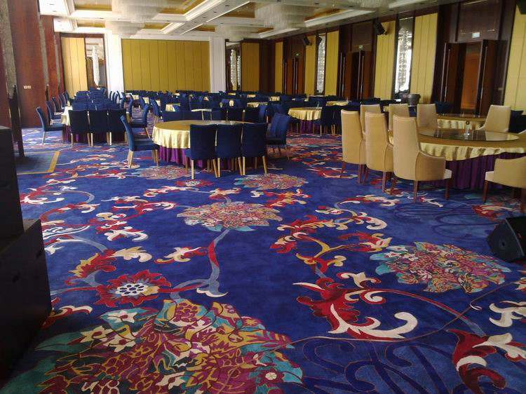 custom hotel carpets dubai